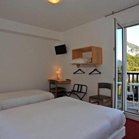 Hotel Chez Pierre D'Agos Oda fotoğraf